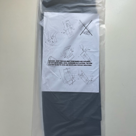 NEW Chanel Gift Box in Black & White for Handbags or Sunglasses and Jewelry - Picture 14 of 17